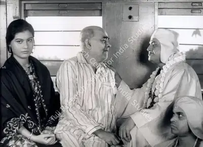 Soumendu Roy (Cinematographer), Ka Purush Maha Purush, 1965, Photographic Still