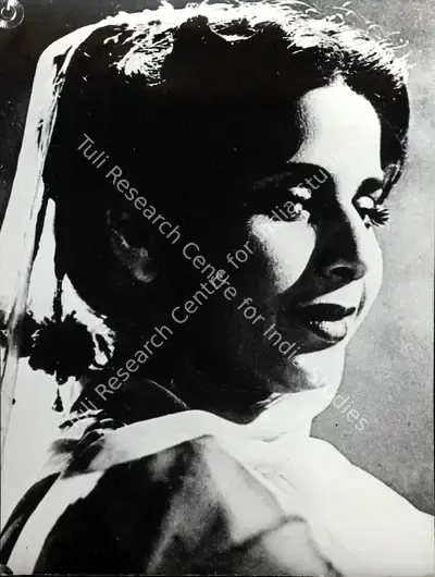 Hari Valia (Producer), Coffee House, 1957, Photographic Still