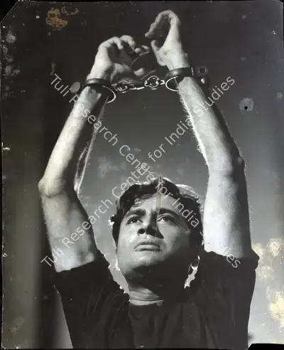 V.K. Murthy (Cinematographer), C I D, 1956, Photographic Still