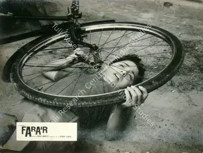 Phani Majumdar (Director), Faraar, 1955, Lobby Card