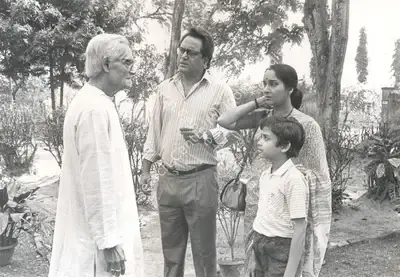 Barun Raha (Cinematographer), Agantuk, 1991, Photographic Still