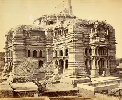 Samuel Bourne (Photographer), Ancient Hindoo Temple at Bindrabund (Vrindavan), 1865, Antiquarian Photograph