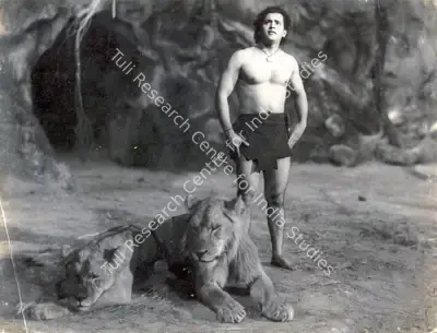 Anant Wadadeker (Cinematographer), Zimbo, 1958, Photographic Still