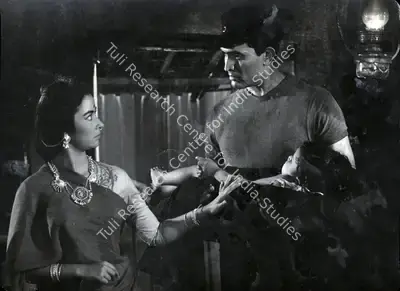 Jyotsna Sen (Producer), Mere Lal, 1966, Photographic Still