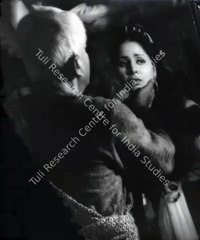 Guru Dutt (Director), Sailaab, 1956, Photographic Still