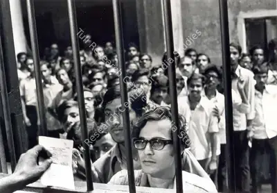 Soumendu Roy (Cinematographer), Jana Aranya, 1976, Photographic Still