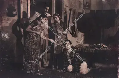 Kumar (Director), Aap Biti, 1948, Photographic Still
