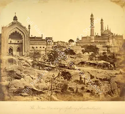 Felice Beato (Photographer), The Roomi Darwaza or Gateway of Constantinople, Lucknow, 1858, Antiquarian Photograph
