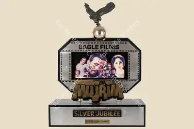 Parvesh Mehra (Producer), Mujrim, 1989, Jubilee Trophy