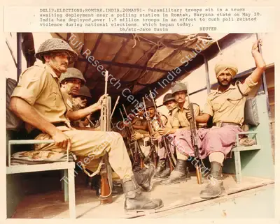 Jake Gavin (Photographer), Del13: Elections; Romtak, India, 20May91, 1991, Contemporary Photograph