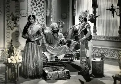 Anant Wadadeker (Cinematographer), Subhadra Haran, 1963, Photographic Still