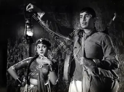 Tara Dutt (Cinematographer), Jis Desh Men Ganga Behti Hai, 1960, Photographic Still