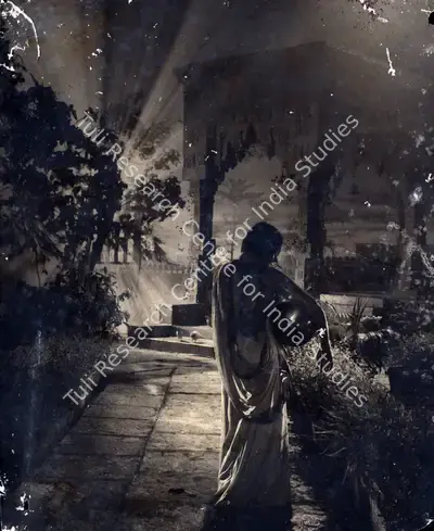 Radhu Karmakar (Cinematographer), Jagte Raho, 1956, Photographic Still