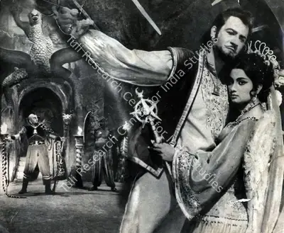 Anant Wadadeker (Cinematographer), Saat Sawal, 1971, Photographic Still