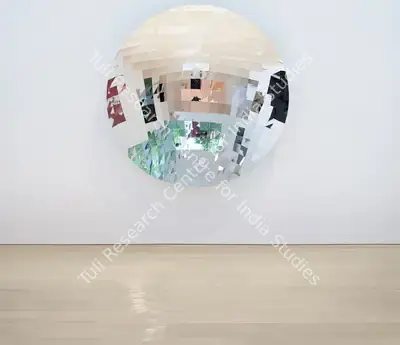 Kapoor, Anish (Artist). Random Triangle Mirror, 2016 | Sculpture, PdP.NeY/15.05.24, 2024 · Phillips de Pury