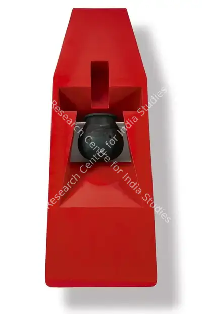 Riyas Komu (Artist), Keep Cooking : Blood Red Series, 2005, Sculpture