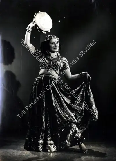 M.I. Dharamsey (Director), Saudagar, 1951, Photographic Still