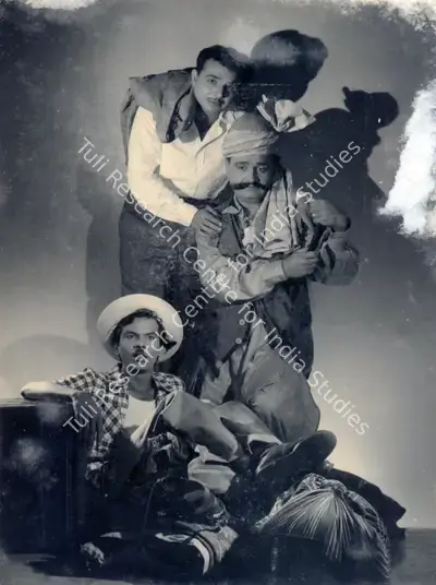 Minoo Bilimoria (Cinematographer), Musafir Khana, 1955, Photographic Still