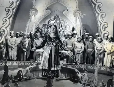 Nandlal Jashwantlal (Director), Anarkali, 1953, Photographic Still