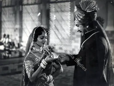 Apurba Bhattacharjee (Cinematographer), Mujhe Jeene Do, 1963, Photographic Still