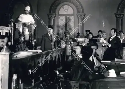 Moti B. Gidwani (Director), Gulam Daku, 1936, Photographic Still
