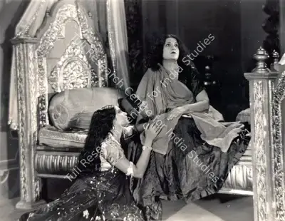 Gunjal (Director), Mahamaya, 1936, Photographic Still