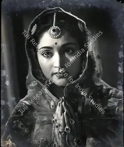 Bipin Gajjar (Cinematographer), Patrani, 1956, Photographic Still