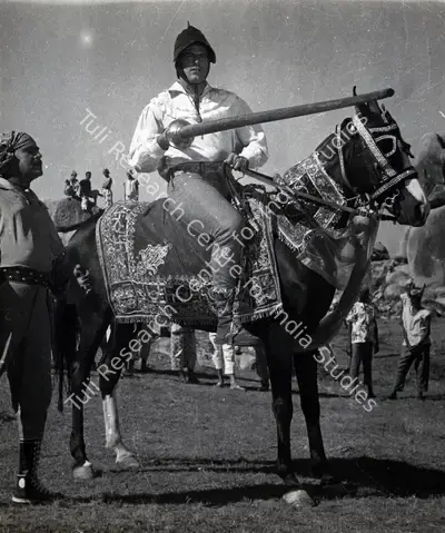 Raj Kumar Kohli (Producer), Lootera, 1965, Photographic Still