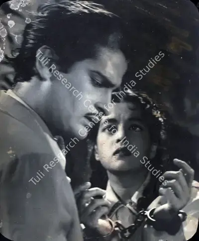 I.S. Johar (Director), Hum Sab Chor Hain, 1956, Photographic Still