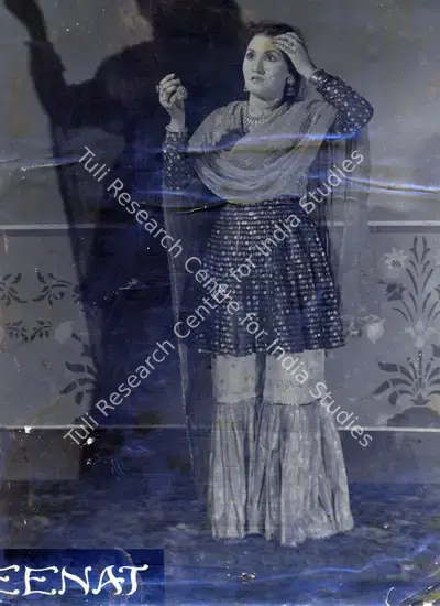 Shaukat Hussain Rizvi (Director), Zeenat, 1945, Photographic Still