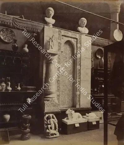 Shew Shankar Narayan (Photographer), A Portion of the Bhawnagar Chhatree in carved Marble - Bombay Court, 1883, Antiquarian Photograph