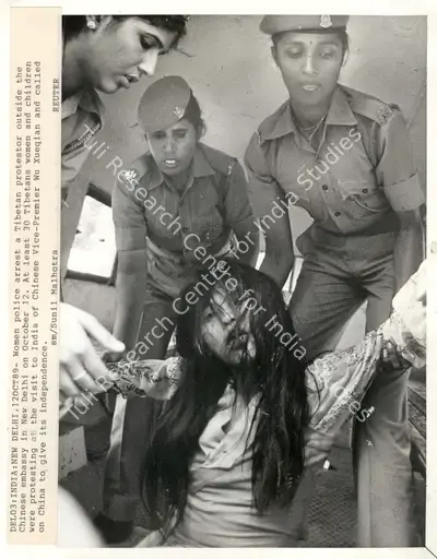 Sunil Malhotra (Photographer), Del03: India: New Delhi, 12Oct89, 1989, Contemporary Photograph