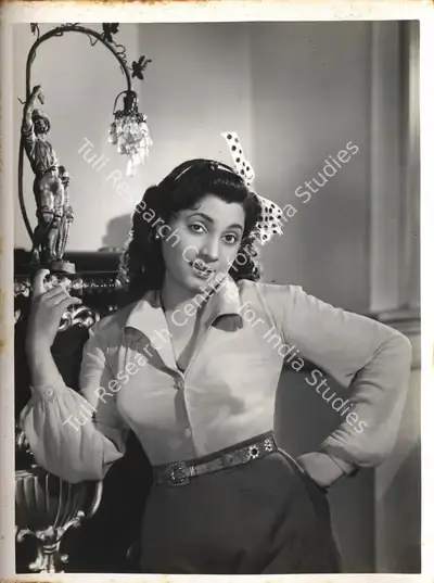 V. Avadhut (Cinematographer), Dr Kotnis Ki Amar Kahani, 1946, Photographic Still