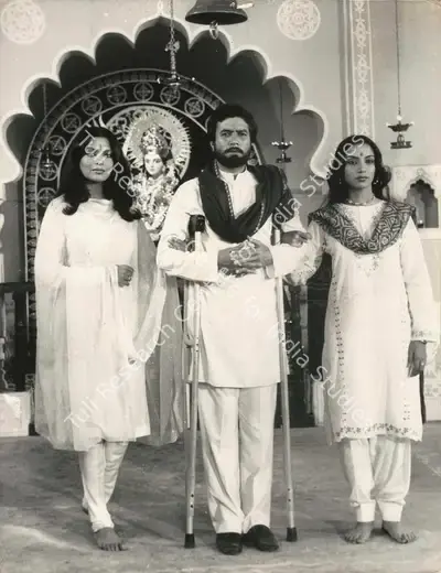 S.M. Anwar (Cinematographer), Ashanti, 1982, Photographic Still