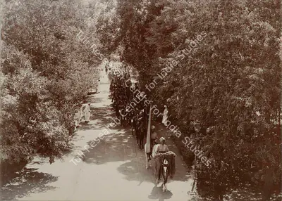Studio Bourne & Shepherd (Photographic Studio), Procession entering His Highness's residence. The Troops, 1909, Antiquarian Photograph