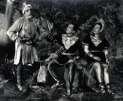 Keshav Talpade (Director), Maya Mahal, 1949, Photographic Still