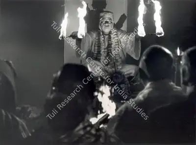 Soumendu Roy (Cinematographer), Ka Purush Maha Purush, 1965, Photographic Still