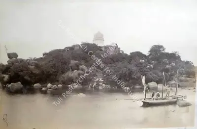 Willoughby Wallace Hooper (Photographer), Meer Allum Tank, Hyderabad, Antiquarian Photograph