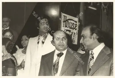 Gulshan Rai (Producer), Deewaar, 1975, Film Related Bound Album