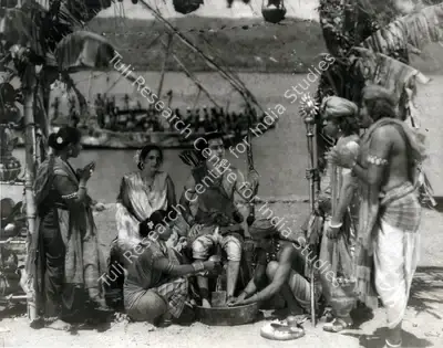 Vijay Bhatt (Director), Bharat Milap, 1942, Photographic Still