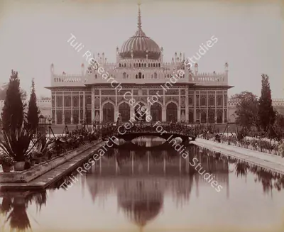 Samuel Bourne (Photographer), The Hoseinabad Emambura. Lucknow, 1865, Antiquarian Photograph