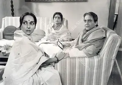 Ravi Malik (Cinematographer), Ganashatru, 1990, Photographic Still