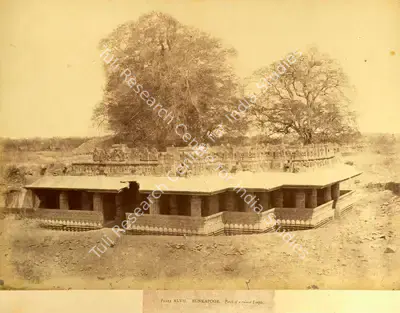 William Henry Pigou (Photographer), Bunkapoor. Porch of a ruined Temple, Antiquarian Photograph
