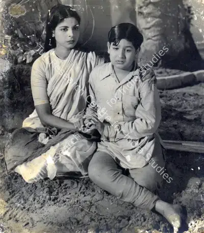 Manohar Ghatwal (Director), Jagriti, 1949, Photographic Still