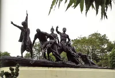 D.P. Roy Chowdhury (Artist), Marty's Memorial, Sculpture