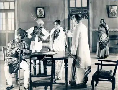 N.D. Sarpotdar (Director), Chalta Putla, 1935, Photographic Still