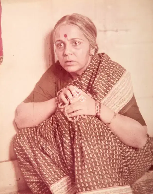 Rohini Hatangadi as Parvati Pradhan