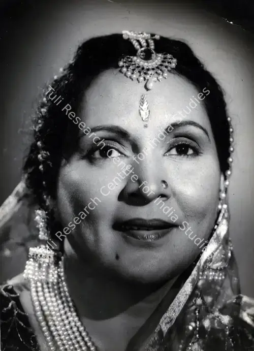Durga Khote as Jodhabai