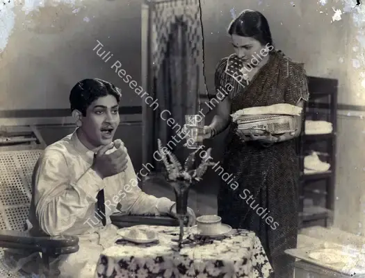 Shirodkar, G.N. (Cinematographer), Station Master, 1942 | Photographic Still | CinemaEducation | 00888617