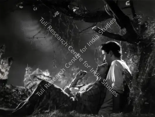 Reddy, V.N. (Cinematographer), Aag, 1948 | Photographic Still | CinemaEducation | 00883685